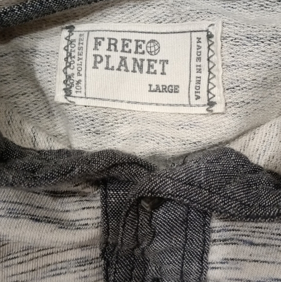 Free planet firm fitting hoody. Large - Picture 2 of 5